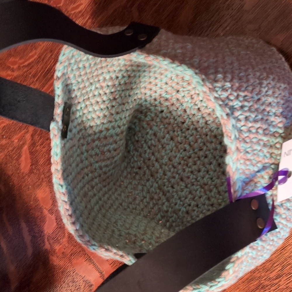 Handmade Crochet Mini Bucket Bag Genuine Leather Handles Pistachio Taupe - Picture 6 of 11